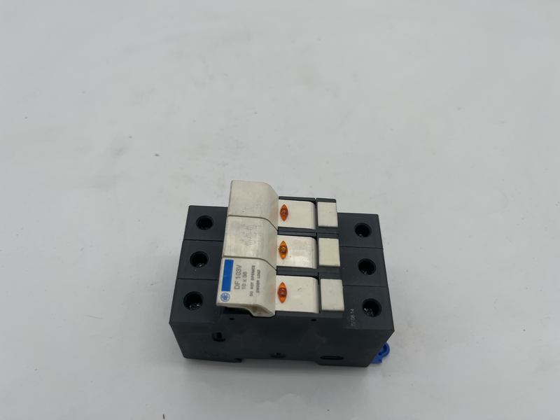 Portafusibili 3 x 10x38 Df 103v