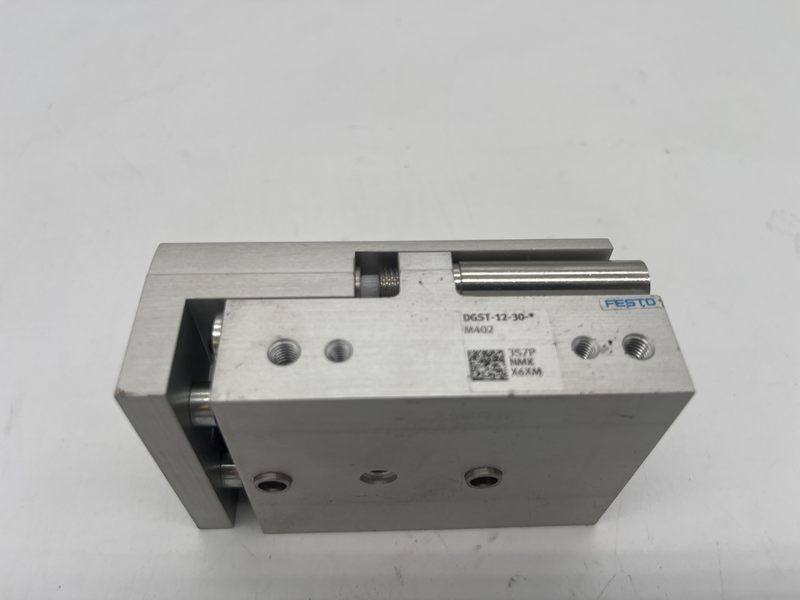 Cilindro guidato festo Dgst-12-30-*