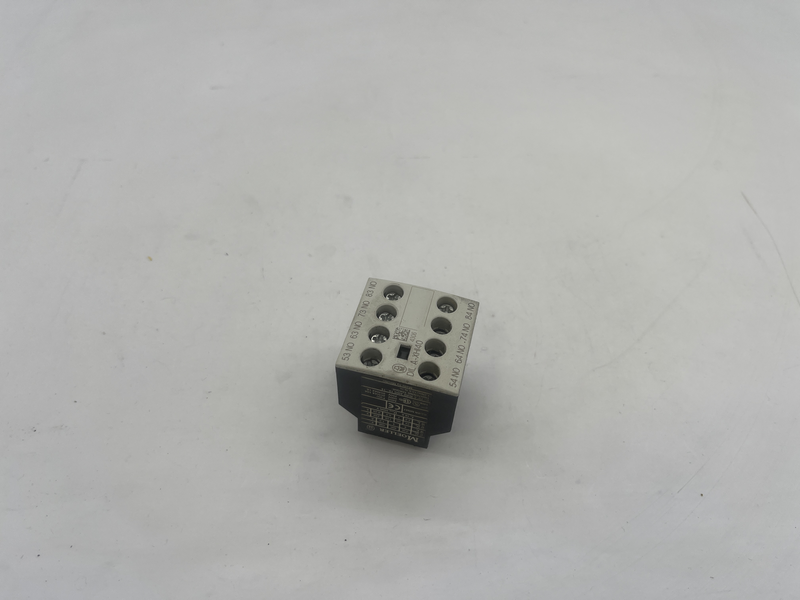 Contatto ausiliario Dil a-xhi40