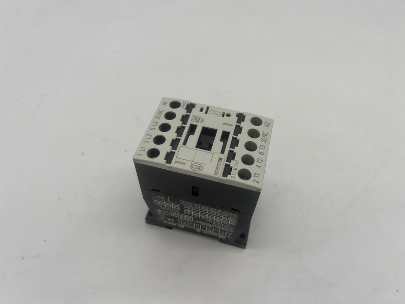 Contattore Dilm 7-01