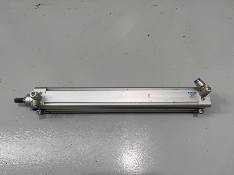 Corsa. 320 mm. Diametro pistone. 40 mm. Filetto dello stelo. M12x1,25 cilindro Dnc-40-320-ppv-Elb