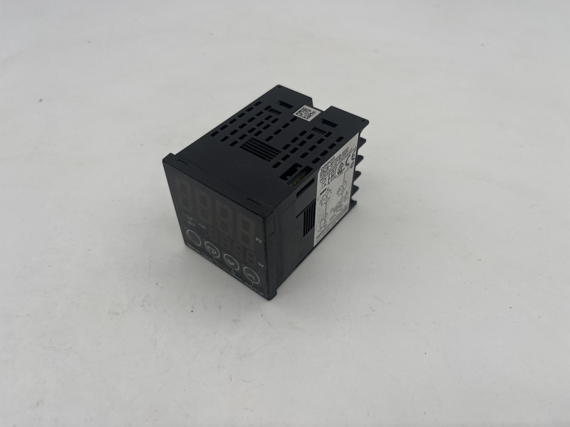 temperature controller 24VAC/DC. 1/16 DIN (48 x 48 mm), PID control, 1, J, K, R, S, T, -200-1700 �C, 1, 20.4-26.4 V, 20.4-26.4 V E5CB-R1TCD/ED2