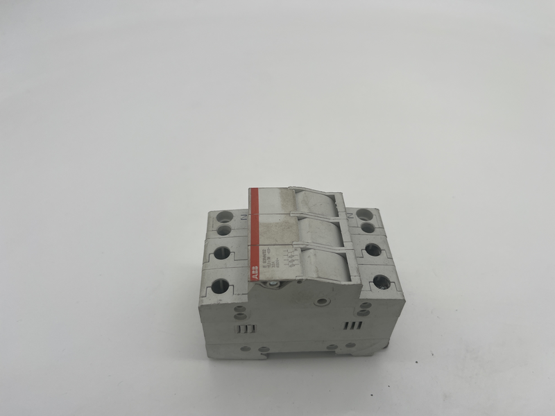 Portafusibili 3 x 10,3x38 32a E93hn/32