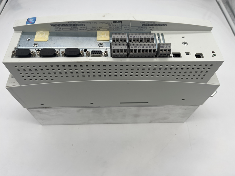 Servo positioning - 320-528V +/-0% ,VN=400V - Pot.Nom. 0,75 kW - Amp. 2,5 Compact unit, IP20 protection with high functionality EVS9322-EP