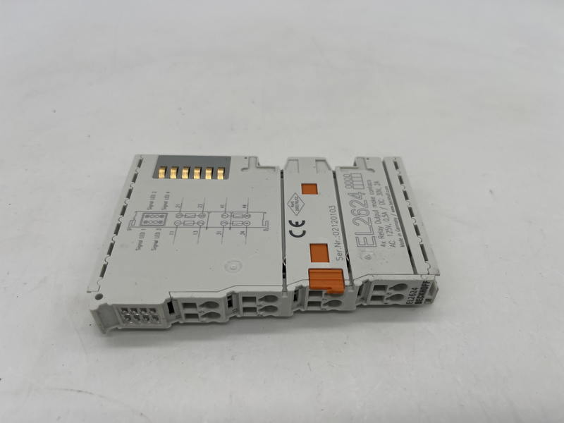 output terminal has four relays, each with a single contact. The relay contact can be used up to 125 V AC or 30 V DC El2624