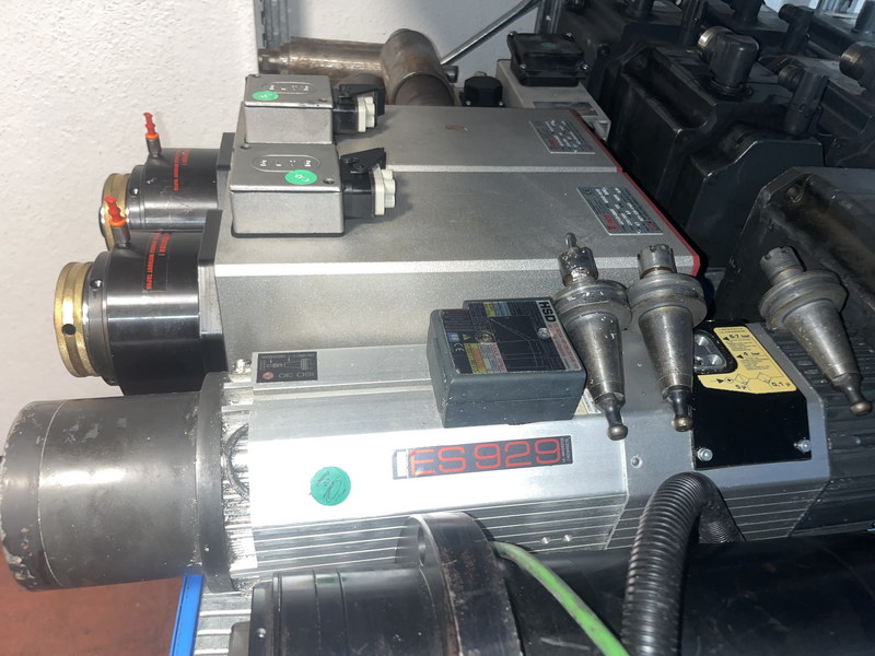 Elettromandrino 9 kw 12 hp 4 poli 20000 rpm completa di 4 coni iso 30 Es 929