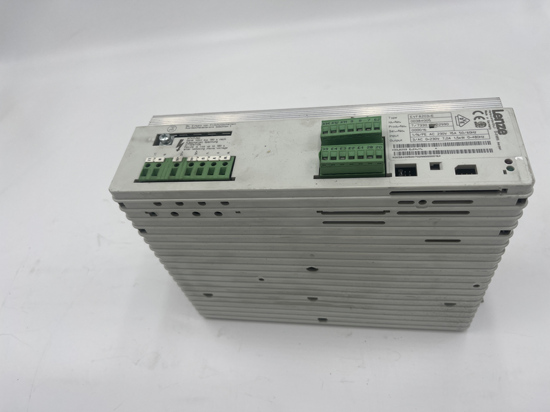 Inverter Alimentazione monofase 190-260 V. +/-0% – pot. 1,5 kW Evf8203-e
