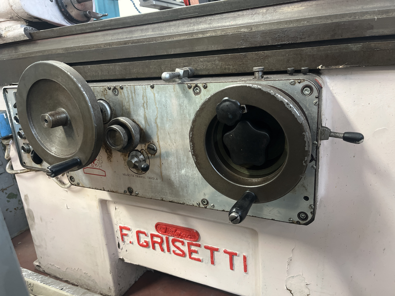 Rettifica interni esterni non a norma ce corse:1000x180 mm motore revisionato completa di lunette,contropunte e mandrino
