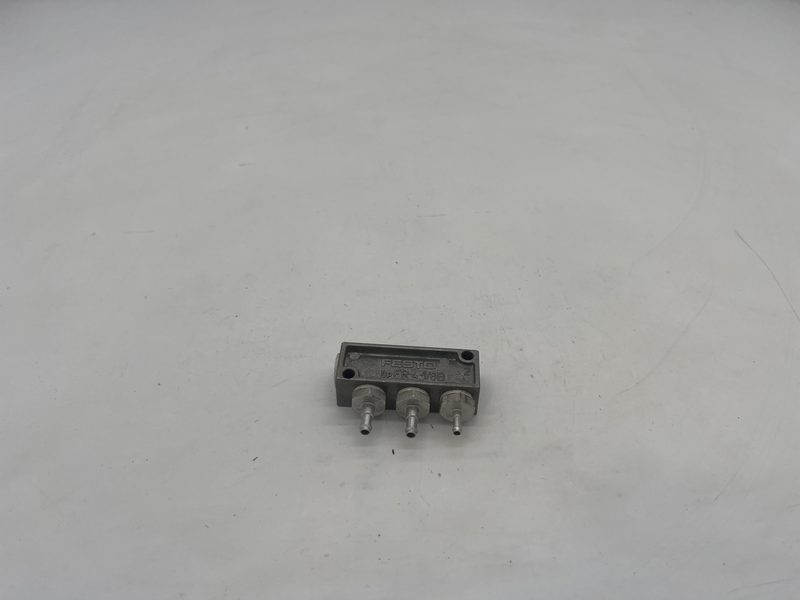 Blocco di distribuzione Fr-4-1/8b