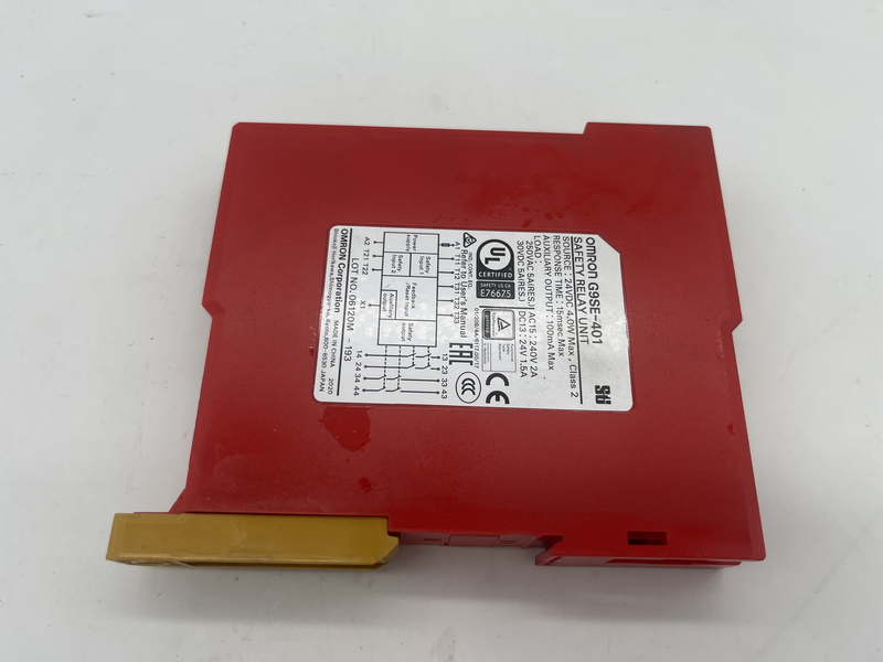SAFETY RELAY MODULE 24VDC 15ms response time 4 outputs G9SE401