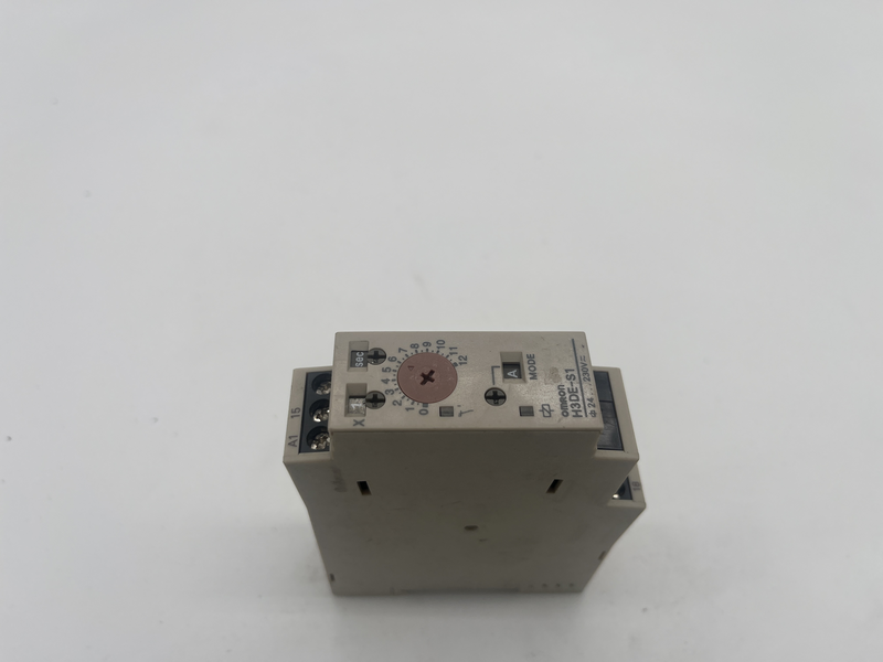 Timer relay H3de-s1