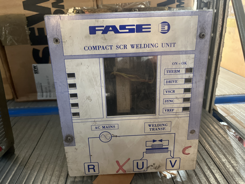 Cassetto di saldatura compact scr welding unit alimentazione ca 380-500v 600a Hcm 4005 600a