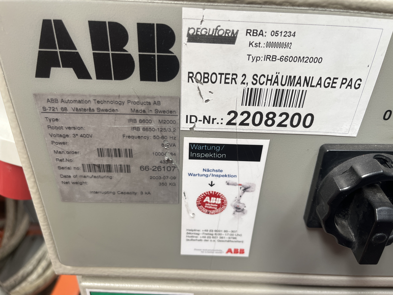 ROBOT ANTROPOMORFO IRB 6650-125/3.2 ;ASSI:6 ;SBRACCIO: 3200 MM ;PORTATA AL POLSO: 125 KG ;PREDISPOSIZIONE:MANIPOLAZIONE ;ANNO DI COSTRUZIONE:2003 ;COMPLETO DI:CAVI DI ALIMENTAZIONE;QUADRO ELETTRICO TIPO: M2000 -TASTIERINO DI PROGRAMMAZIONE ROBOT RICONDIZIONATO(RIVERNICIATO,OLII DEI RIDUTTORI CAMBIATI,BATTERIE A TAMPONE SOSTITUITE)