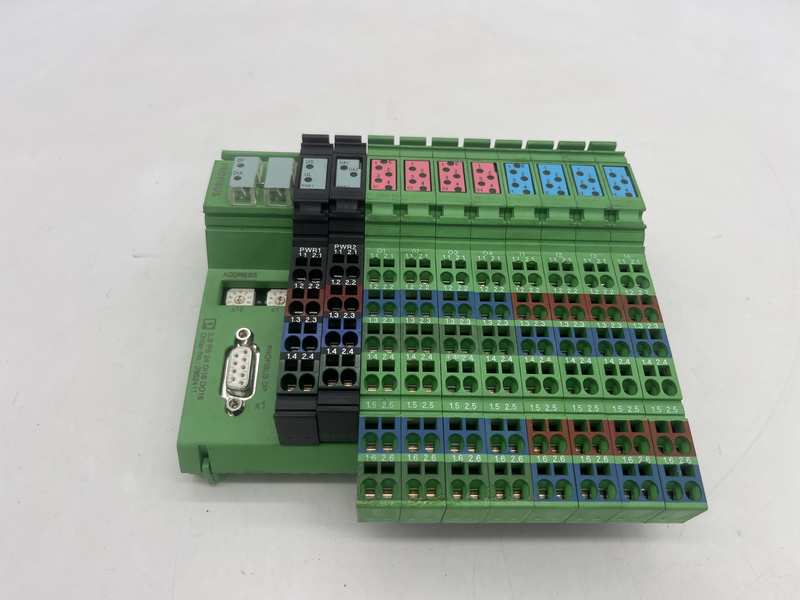 Inline, Block IO, PROFIBUS DP, Connettore femmina D-SUB a 9 poli, Ingressi digitali: 16, 24 V DC, tecnica di connessione: 3 conduttori, Uscite digitali: 16 Ilb pb 24 di16 do16