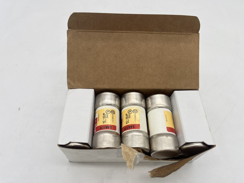 use with an ampere rating of 40 and cartridge-style construction Confezione da 10 pezzi Jls 40