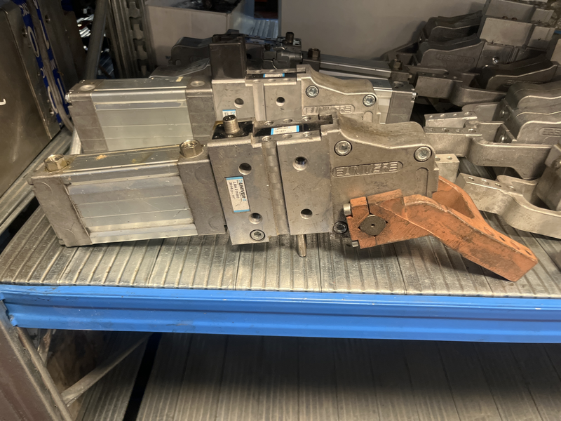 Serraggio pneumatico Lba 211003