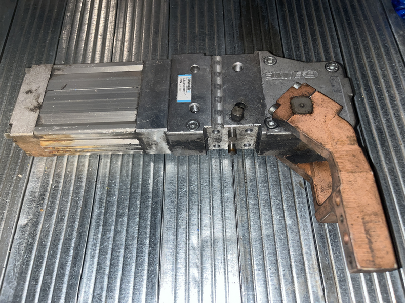 Serraggio pneumatico 103 gradi