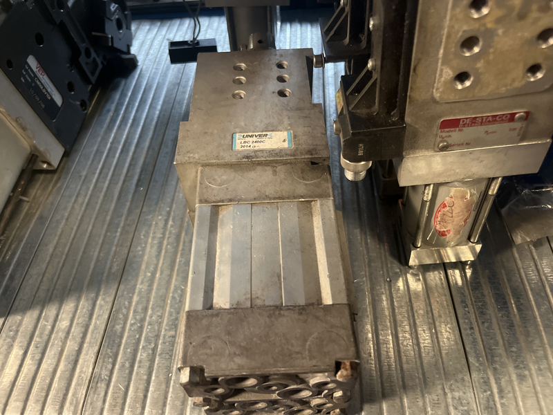 Centraggio pneumatico per puntatura senza sensore con possibilità di aggiungerlo Lbc 2400c