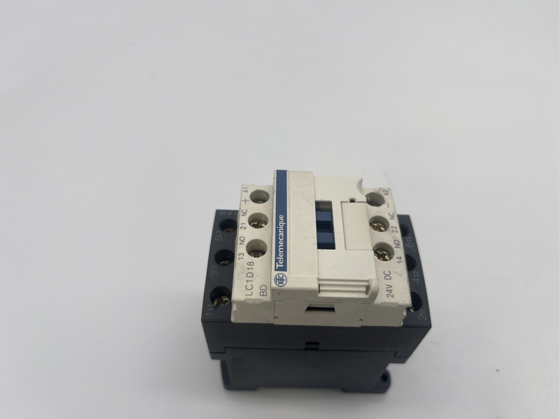 Contattore Lc1d18bd