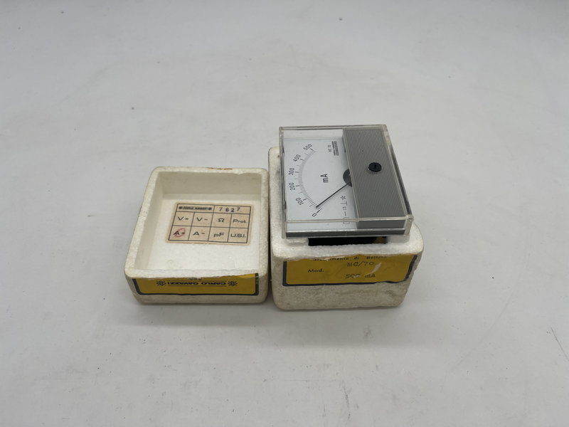 DISPLAY AMPERE METER
