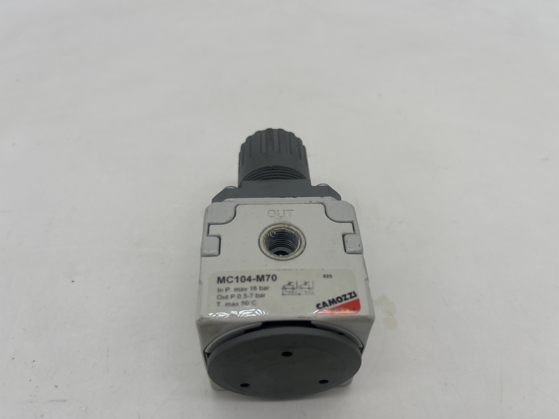 Regolatore di pressione manifold. 0.5 ÷ 7 bar Mc104-m70