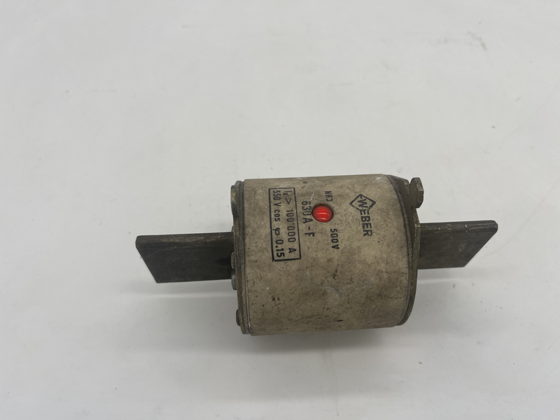 Fusibile 500v 630a Nh3 500v 630a-F