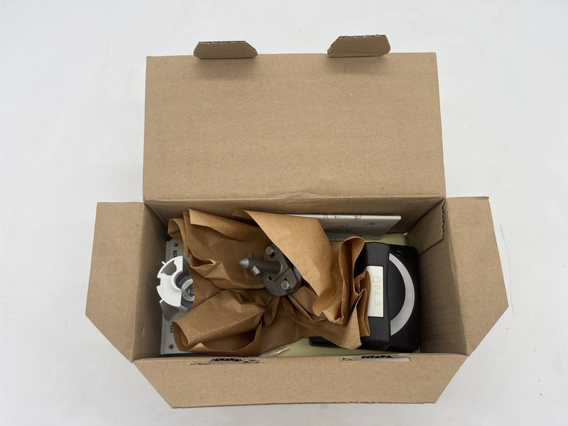 Door coupling rotary handle lockable Nzm1-xtvdv