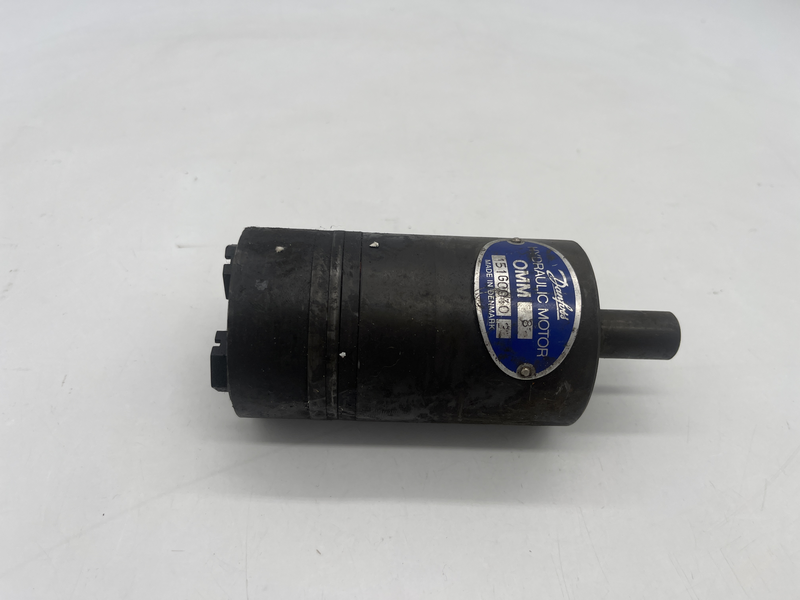 MOTORE ORBITALE OMM 8 - WHITE DRIVE MOTORS · Tipologia albero: cilindrico · Cilindrata: 8 · Diametro: Ø16 · Porta: end port · Dimensioni porta: G 3/8. Omm 8