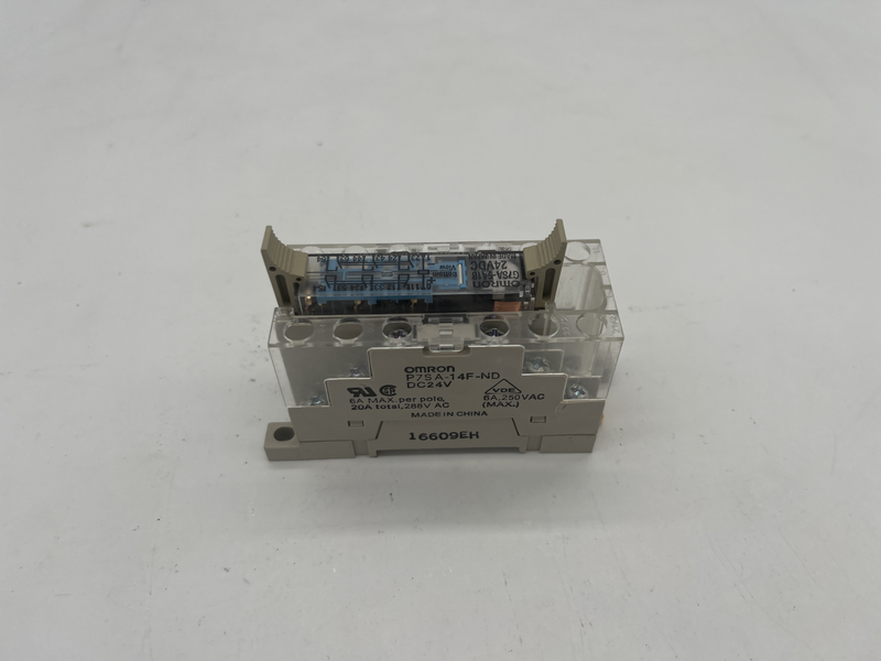 24VDC. Zoccolo per relè G7SA, montaggio DIN, terminali a vite, per relè a 6 poli, LED P7sa-14f-nd