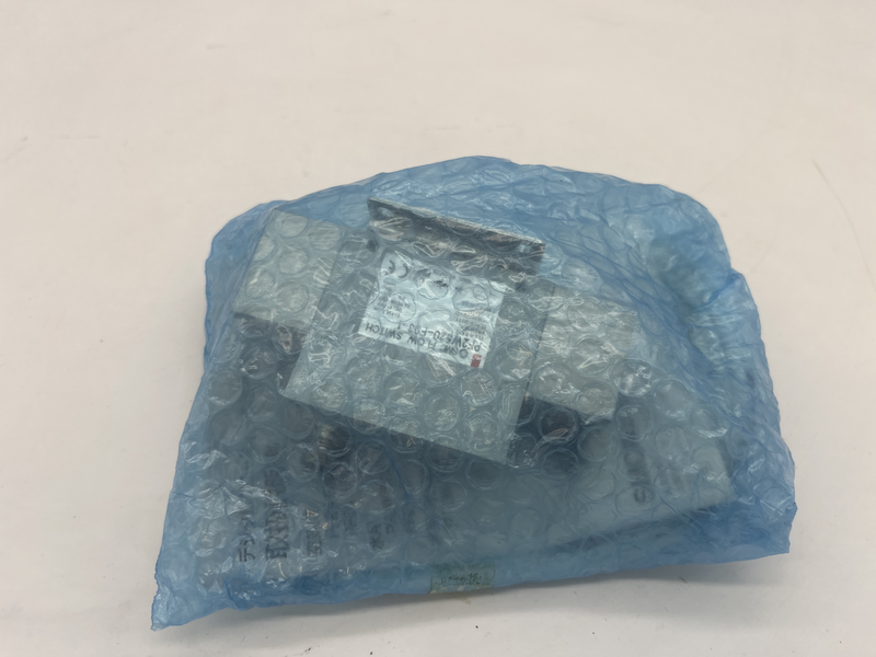Flow switch flow rate 2-16l min Pf2w520-f03-1