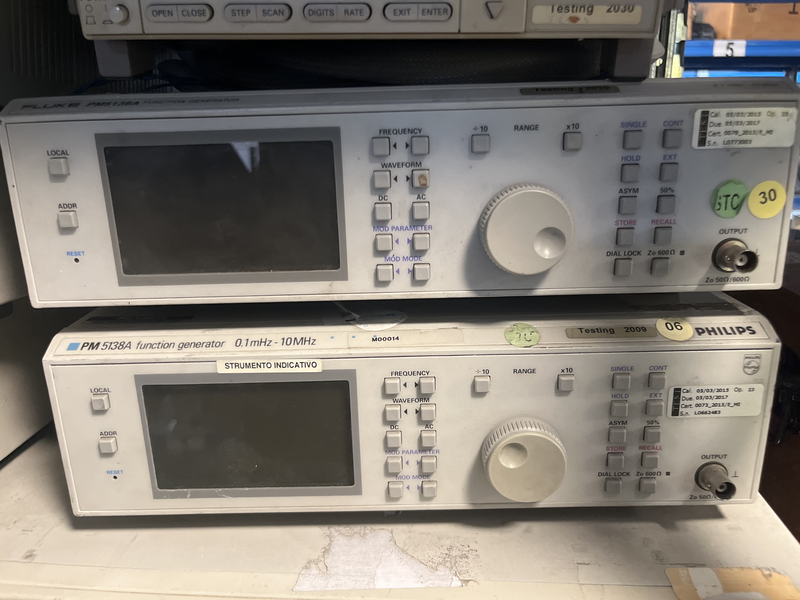 Function generator Pm5138a