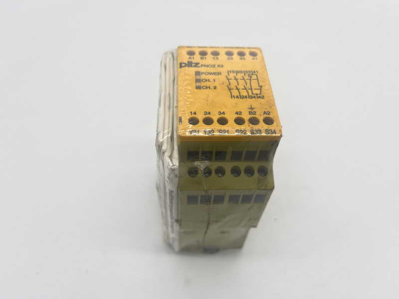 Relay di sicurezza Pnoz x3 230vac 24vdc 3 n/o 1n/c 1so