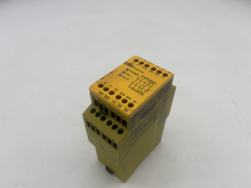 Safety relay Pnoz x4 24vdc 3n/o 1n/c