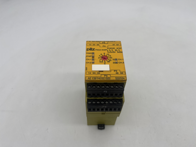 Relè di sicurezza (autonomo), ingressi: Cablaggio a 1/2 canali con/senza rilevamento di cortocircuiti tra i contatti, uscite: 3 N/O Pnoz xv3p 30/24 vdc 3n/o 2n/o t
