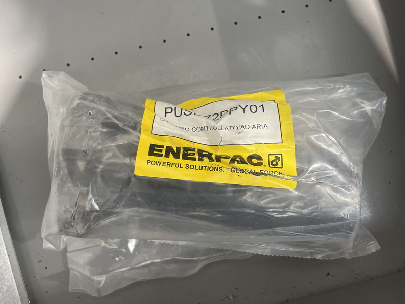 Cilindro controllato ad aria Pusd72ppy01