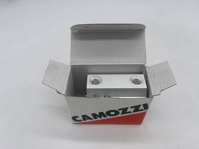 Double-acting. Name of Series, QP. Stroke, 25. Materials, Rolled stainless steel rod - AL tube profile. Bore, 32 Qp2a032a025