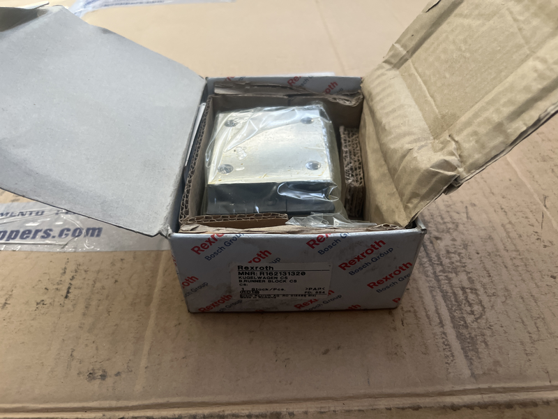 B.runner block R162131312