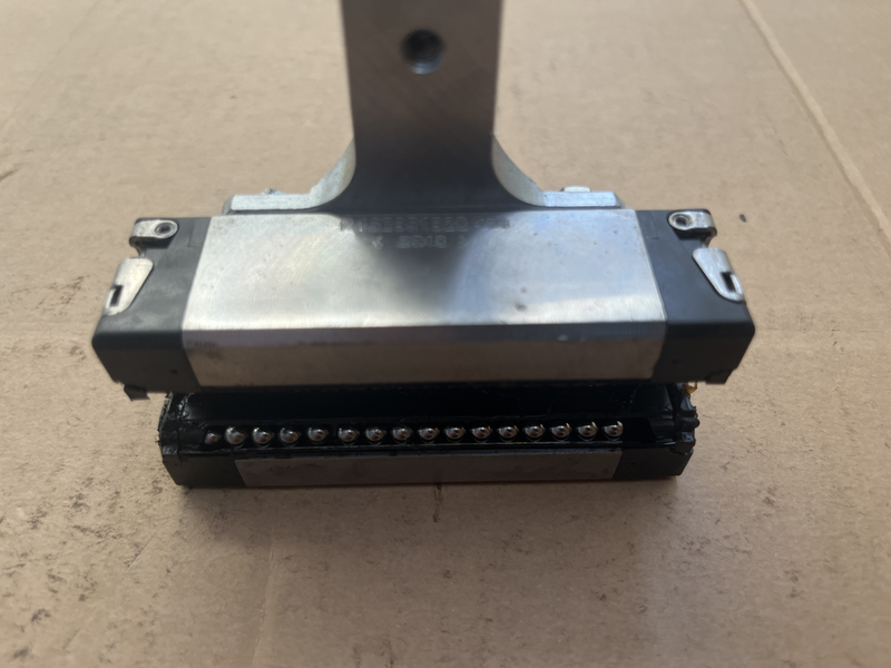 Pattino per guida lineare R162381320