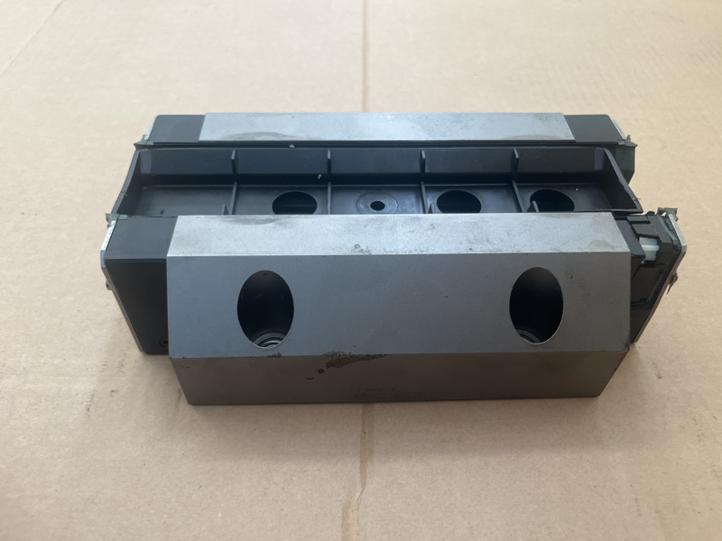 Pattino per guida lineare R185352310