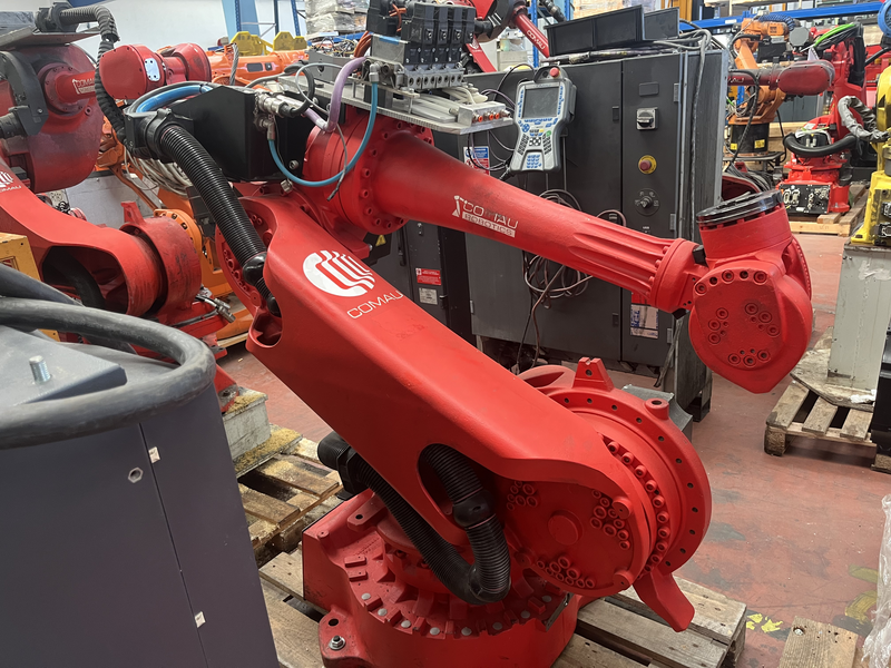 ROBOT ANTROPOMORFO SMART 5 NJ60-2.2 ;ASSI:6 ;SBRACCIO:2200 MM ;PORTATA AL POLSO:60 KG ;PREDISPOSIZIONE:MANIPOLAZIONE ;ANNO DI COSTRUZIONE:2013 ;COMPLETO DI:CAVI DI ALIMENTAZIONE;QUADRO ELETTRICO TIPO:C5G ACC2 -TASTIERINO DI PROGRAMMAZIONE ROBOT TESTATO FUNZIONANTE CON POSSIBILITA DI POTERLO RICONDIZIONARE(INTERVENTI:VERNICIATURA,SOSTITUZIONE OLII RIDUTTORI E BATTERIE A TAMPONE) SMART 5 NJ60-2.2