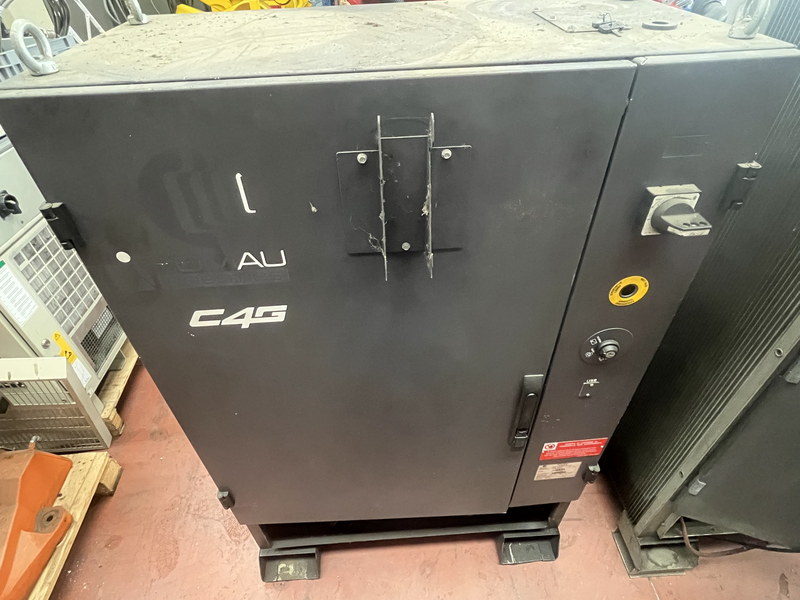 ROBOT ANTROPOMORFO SMART NS-12-1.85 ASSI:6 SBRACCIO:1850 MM PORTATA AL POLSO:12 KG PREDISPOSIZIONE:MANIPOLAZIONE ANNO DI COSTRUZIONE:2005 COMPLETO DI:CAVI DI ALIMENTAZIONE-QUADRO ELETTRICO TIPO:C4G RCC3 -TASTIERINO DI PROGRAMMAZIONE ROBOT TESTATO FUNZIONANTE CON POSSIBILITA DI POTERLO RICONDIZIONARE(INTERVENTI:VERNICIATURA,SOSTITUZIONE OLII RIDUTTORI E BATTERIE A TAMPONE)