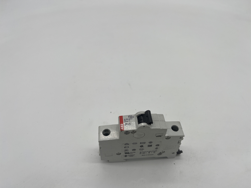 Circuit breaker S 201 c32