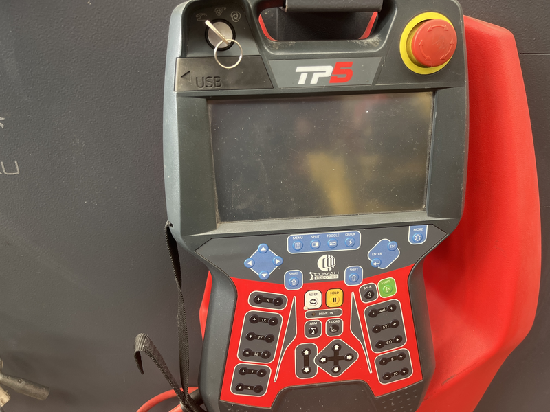 ROBOT ANTROPOMORFO SMART-5 NJ4-170-2.5 ;ASSI:6 ;SBRACCIO:2500 MM ;PORTATA AL POLSO:170 KG ;PREDISPOSIZIONE:MANIPOLAZIONE ANNO DI COSTRUZIONE:2014; COMPLETO DI:CAVI DI ALIMENTAZIONE;QUADRO ELETTRICO TIPO:C5G ACC2-E-TASTIERINO DI PROGRAMMAZIONE;ROBOT NUOVO