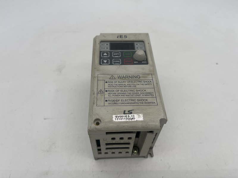 Inverter 200-230v 1 phase 2.0a 0.3kva Sv001ie5-1c