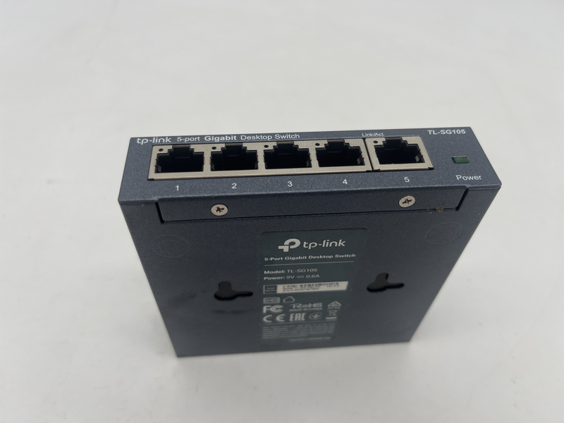 �4-Ports External Switch TL-SG105