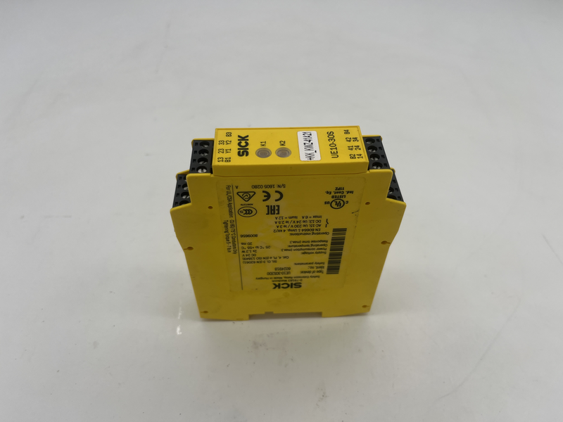 SAFETY EXTENCTION RELAY DC 24 V UE10-30S3D0