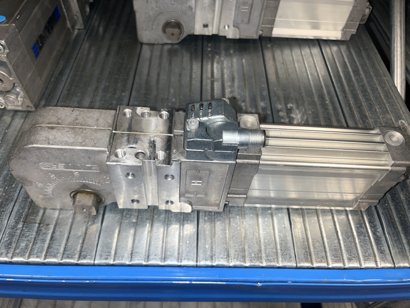 Serraggio pneumatico Ubh40nne