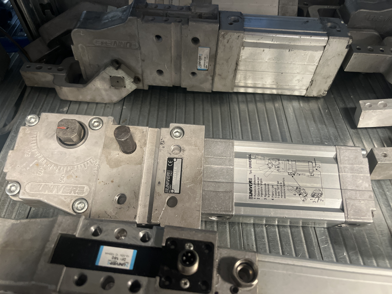 Serraggio pneumatico Ubm50vcu