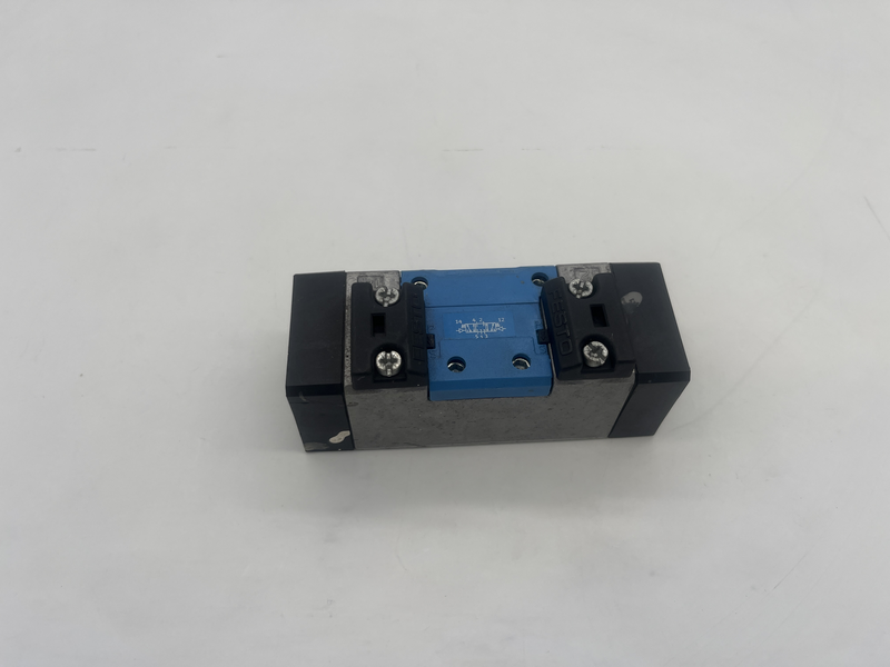 AZIONAMENTO PNEUMATICO VL-5/3G-D-1-C