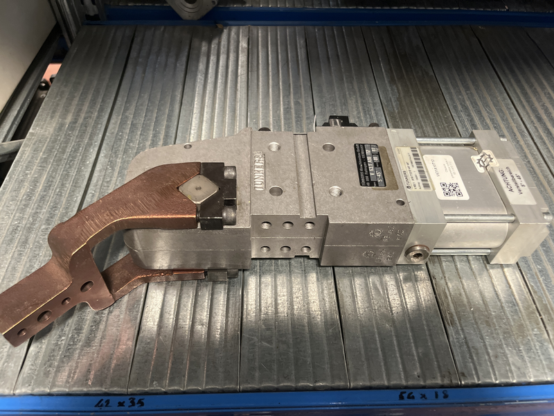 Serraggio pneumatico V 63.1 a10 t12